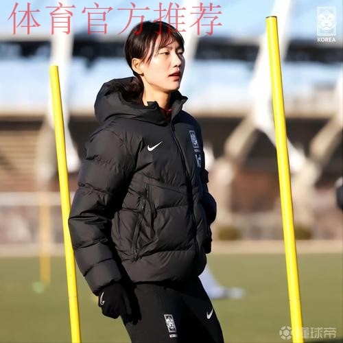 备战亚青赛 中国U-19国家女子足球队赴韩国蔚山展开集训